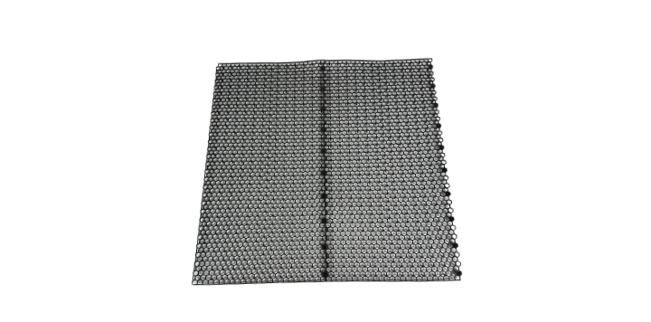 Image of the modules of the elevated mat